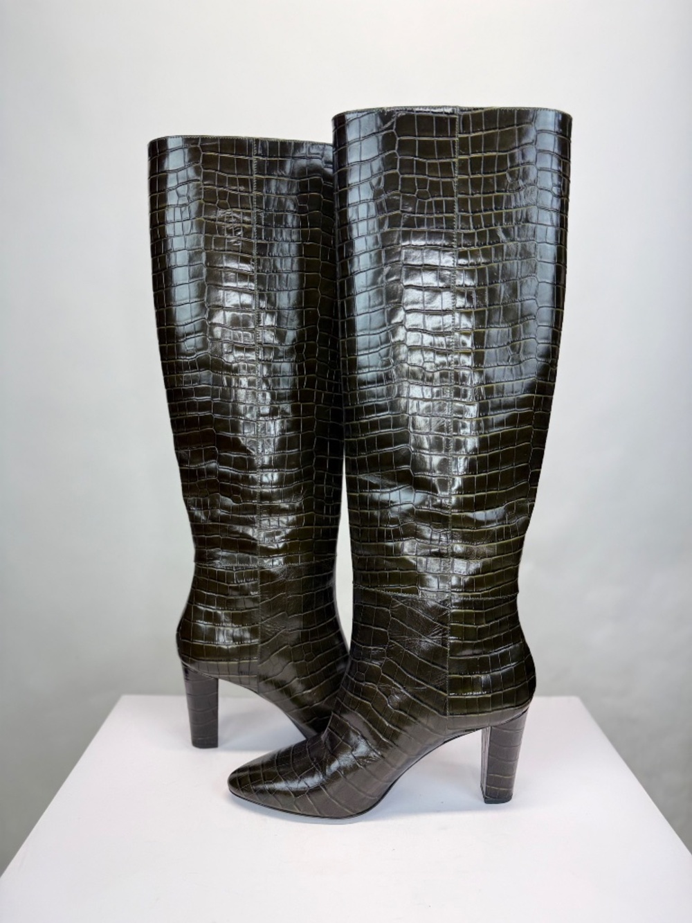 New Longchamp Croc Embossed Leather Knee High Boot Khaki Sz 10 - Picture 11 of 16